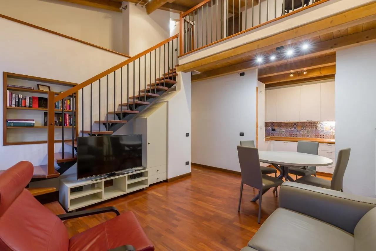Apartment Appartamento Stradone Provolo Verona Italy